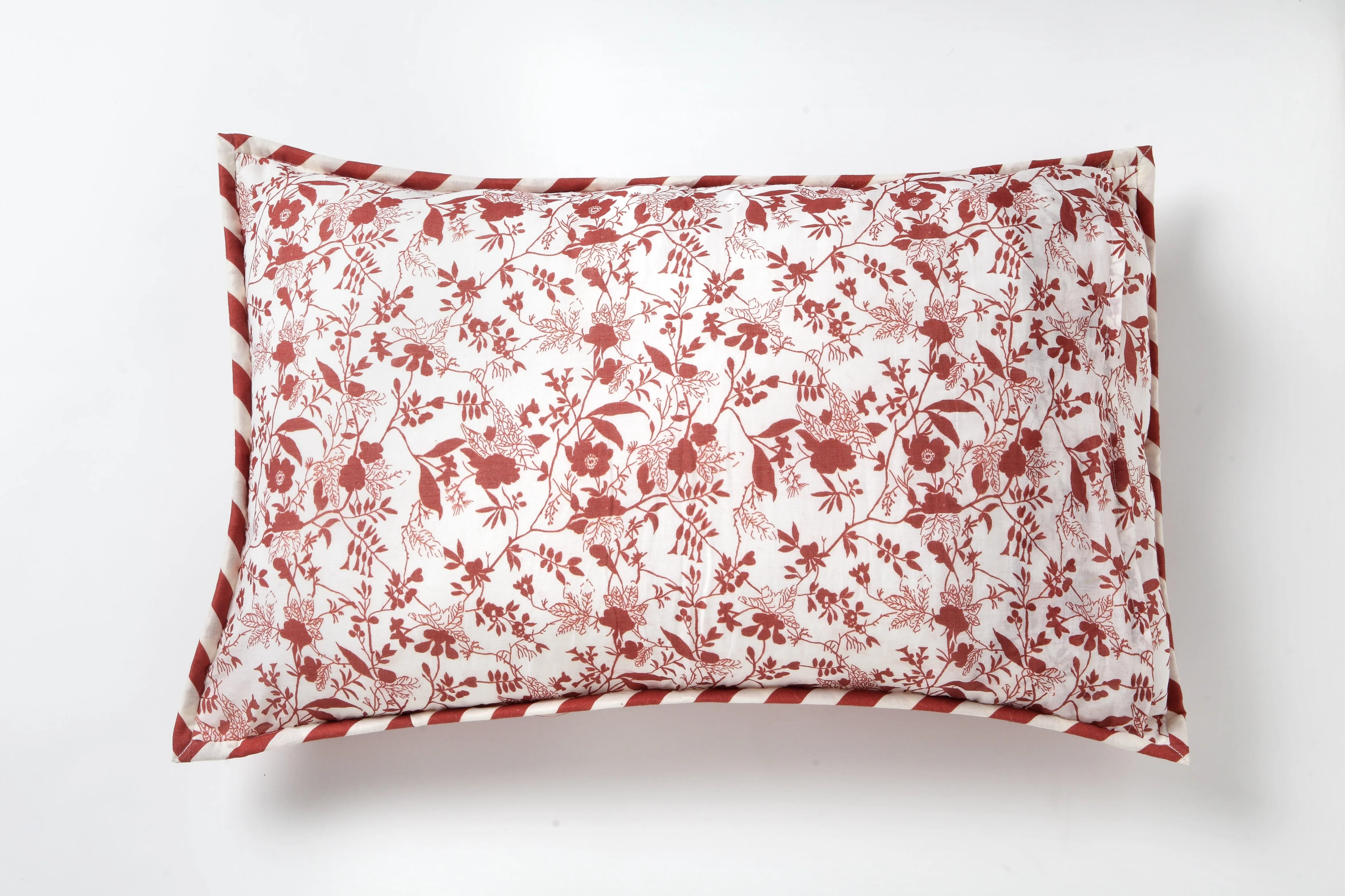 Bahaarbloom Hibiscus Reversible Bed Cover with 2 Pillow Covers