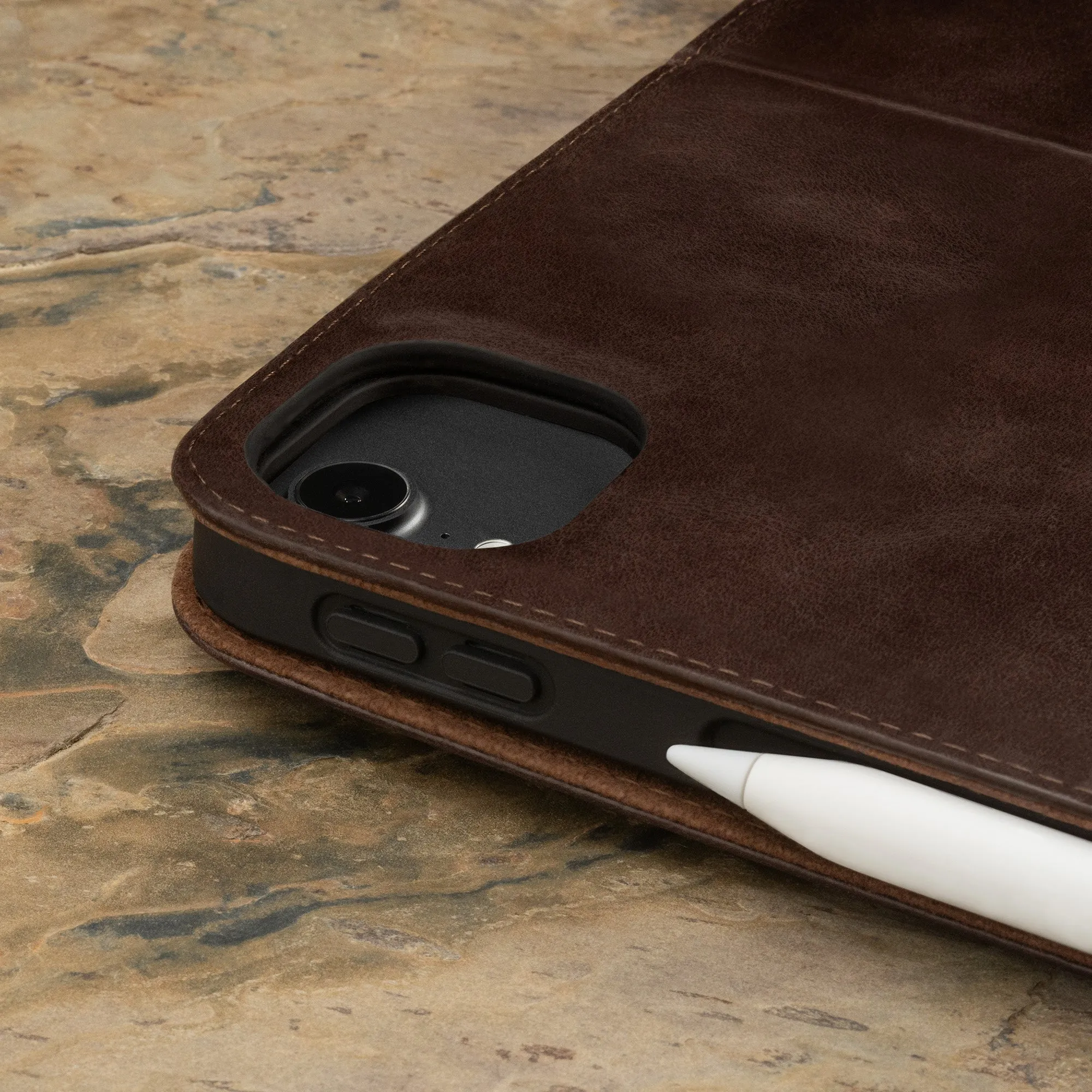 iPad Air 13" Leather Case (M2, 2024)