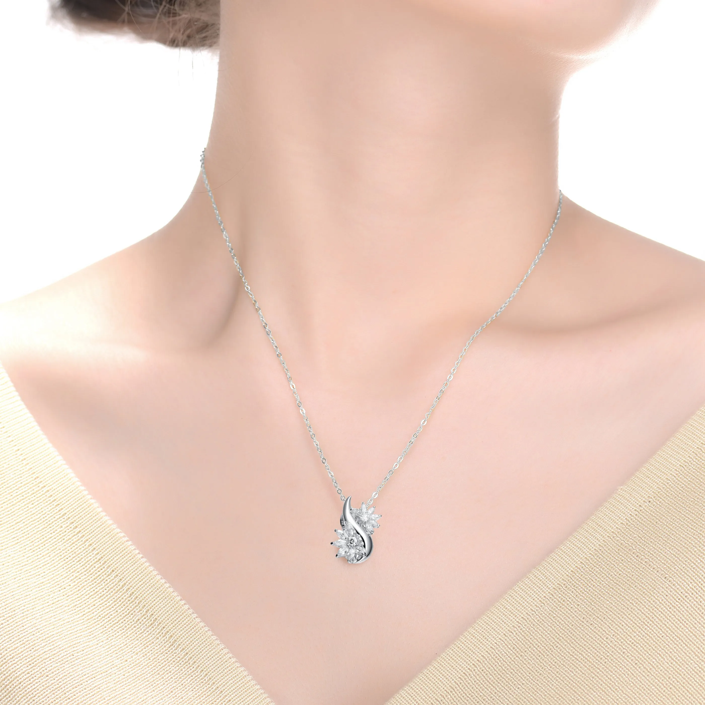Margot  Flame Pendant