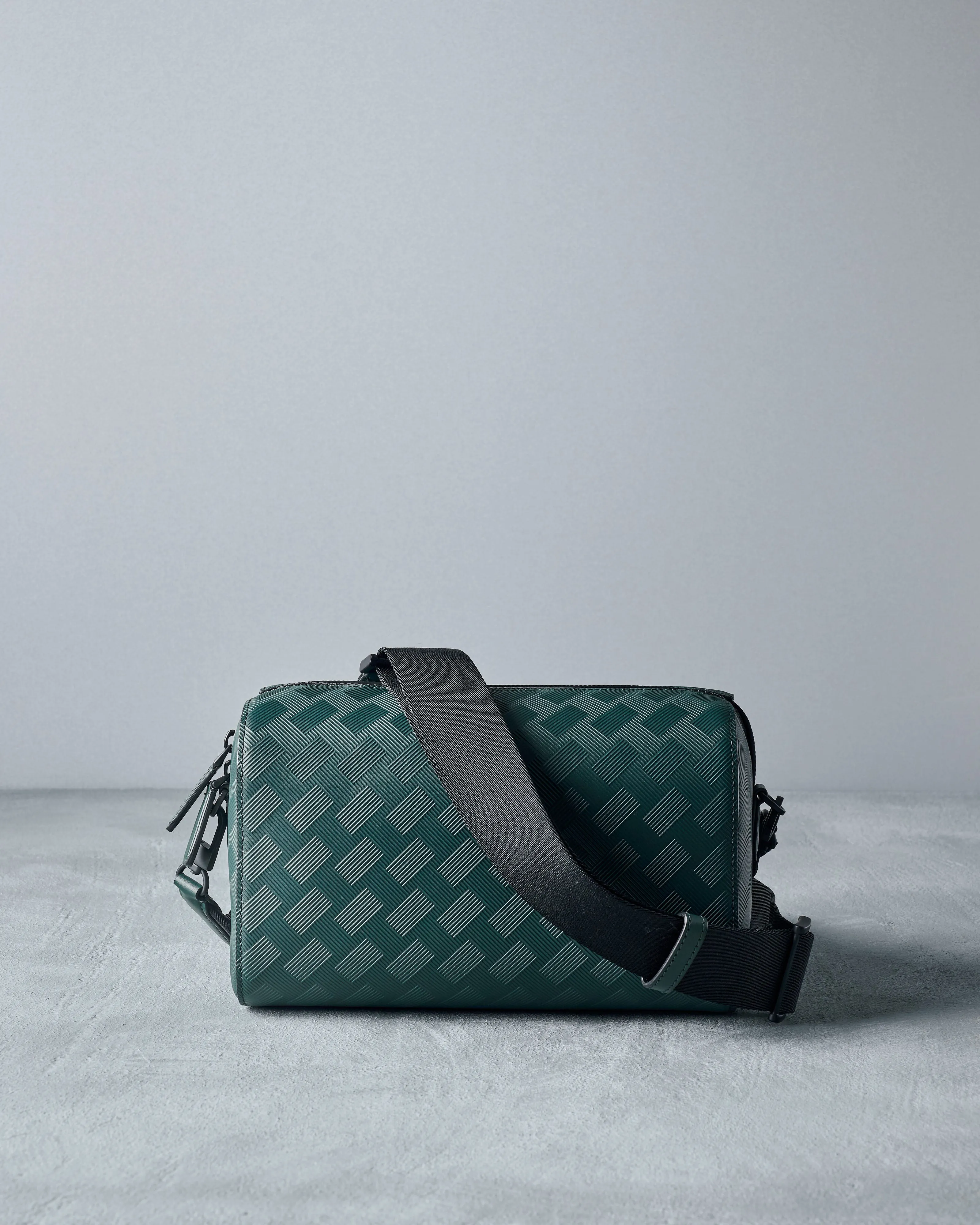 Mont Blanc Extreme 3.0 142 camera bag