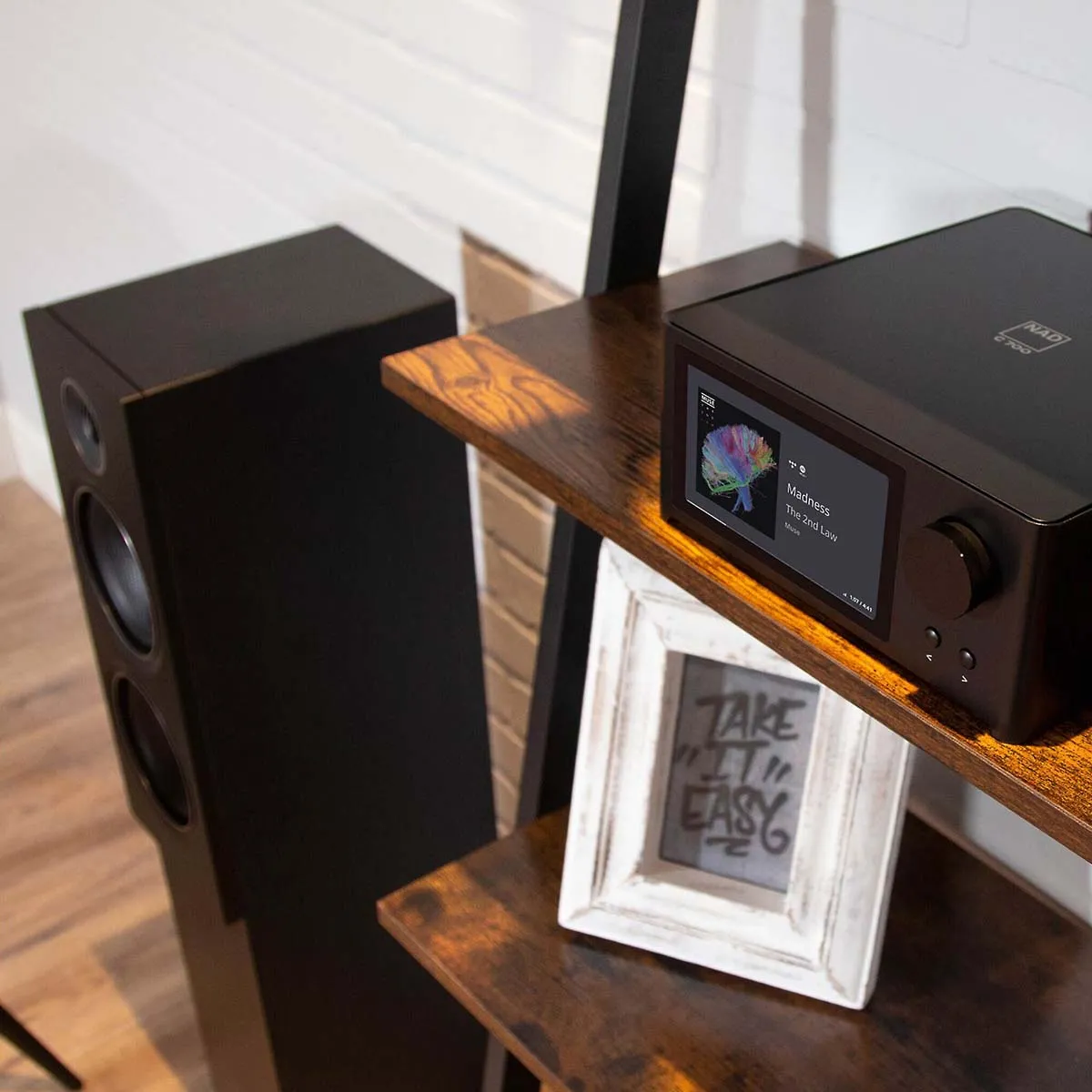NAD C 700 Compact Stereo Integrated Amplifier