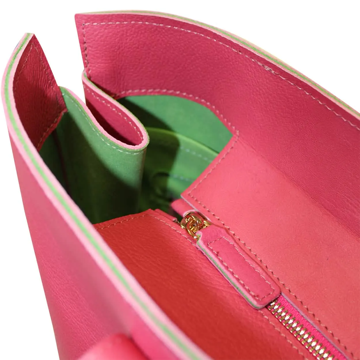 Venetian Charm Leather Solar Tote