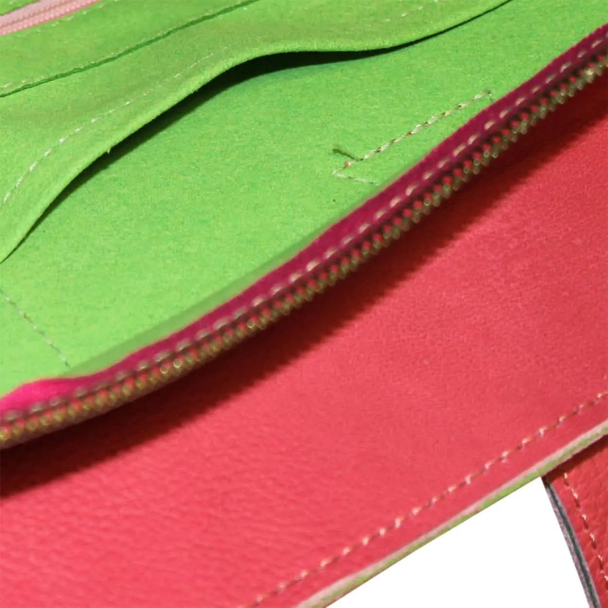 Venetian Charm Leather Solar Tote